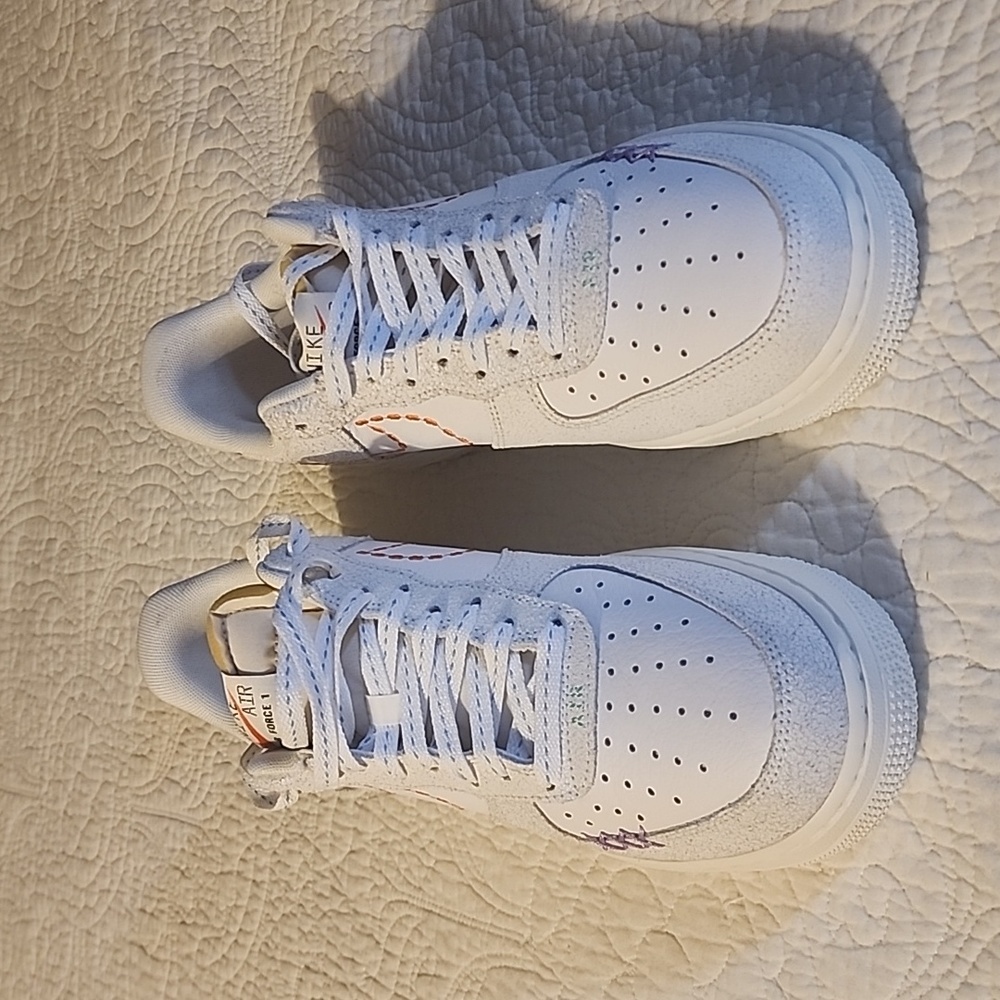 Nike Air Force 1 - Mummy's - Brand new with Box - 10.5w / 9m - Picture 2 of 4